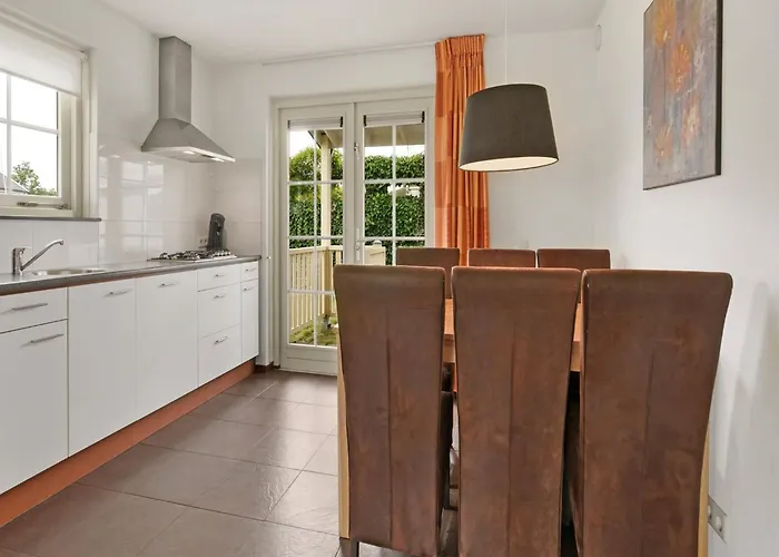 In Zuytland Buiten With Fishing Platform Simonshaven