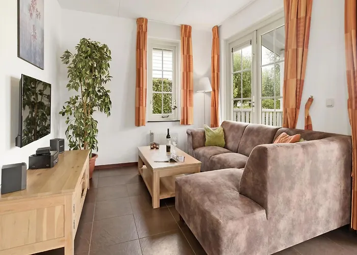 In Zuytland Buiten With Fishing Platform *